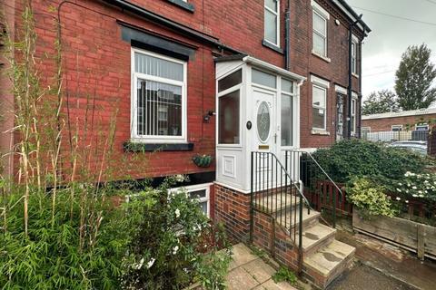 1 bedroom in a house share to rent, Room 2 Barras Place Leeds LS12 4JR