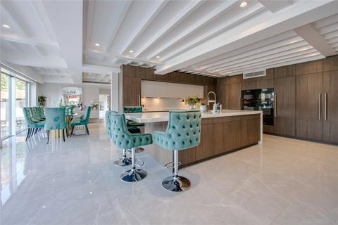 6 bedroom detached house for sale, Watford Road, Radlett, Hertfordshire, WD7