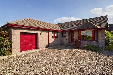 3 bedroom detached house for sale - 24 Albert Street, Alyth, Perthshire, PH11