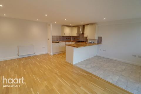 Flat 10, The Grove Headley Road, Grayshott, Hindhead, GU26 6LE