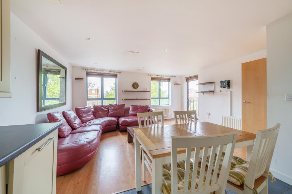Buckingham Street, Aylesbury, HP20 1 bed apartment to rent £1,050 pcm