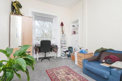 3 bedroom flat to rent, 1678L – Marchmont Street, Edinburgh, EH9 1EL