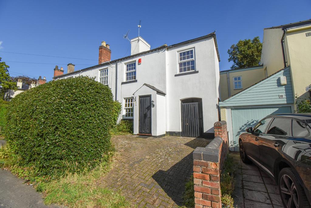 The Common, Quarndon, DE22 3 bed cottage for sale £375,000