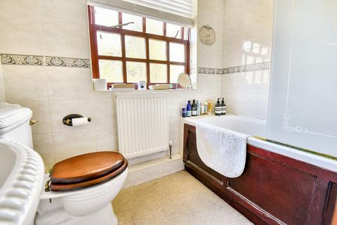 16 The Common, Quarndon, Derby, DE22 5JY