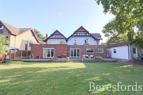 7 bedroom detached house for sale, Burntwood Avenue, Hornchurch, RM11