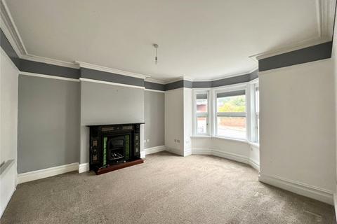 4 bedroom end of terrace house for sale, Summerland Avenue, Minehead, Somerset, TA24