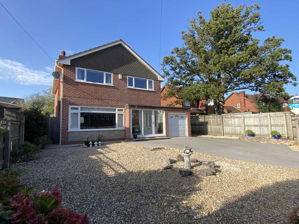Raddenstile Lane, Exmouth 5 bed detached house £650,000