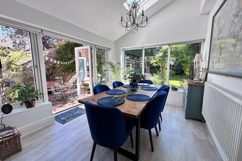 5 bedroom end of terrace house for sale, Marlborough Gardens, Carlisle CA3