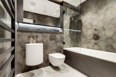 Flat 2, 20 Hatton Wall, London, EC1N 8JH