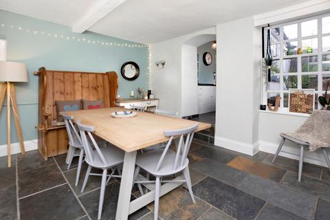 4 bedroom terraced house for sale, Higher Shapter Street, Topsham, Exeter, Devon, EX3.