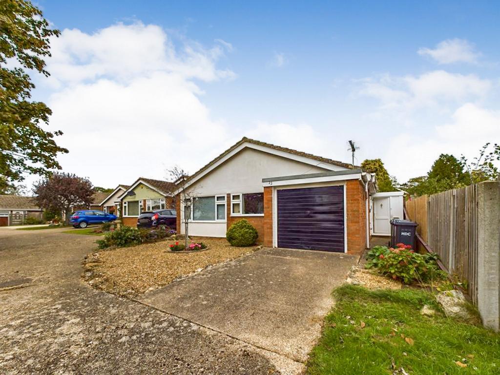 Layton Crescent, Brampton, Cambridgeshire. 3 bed detached bungalow for