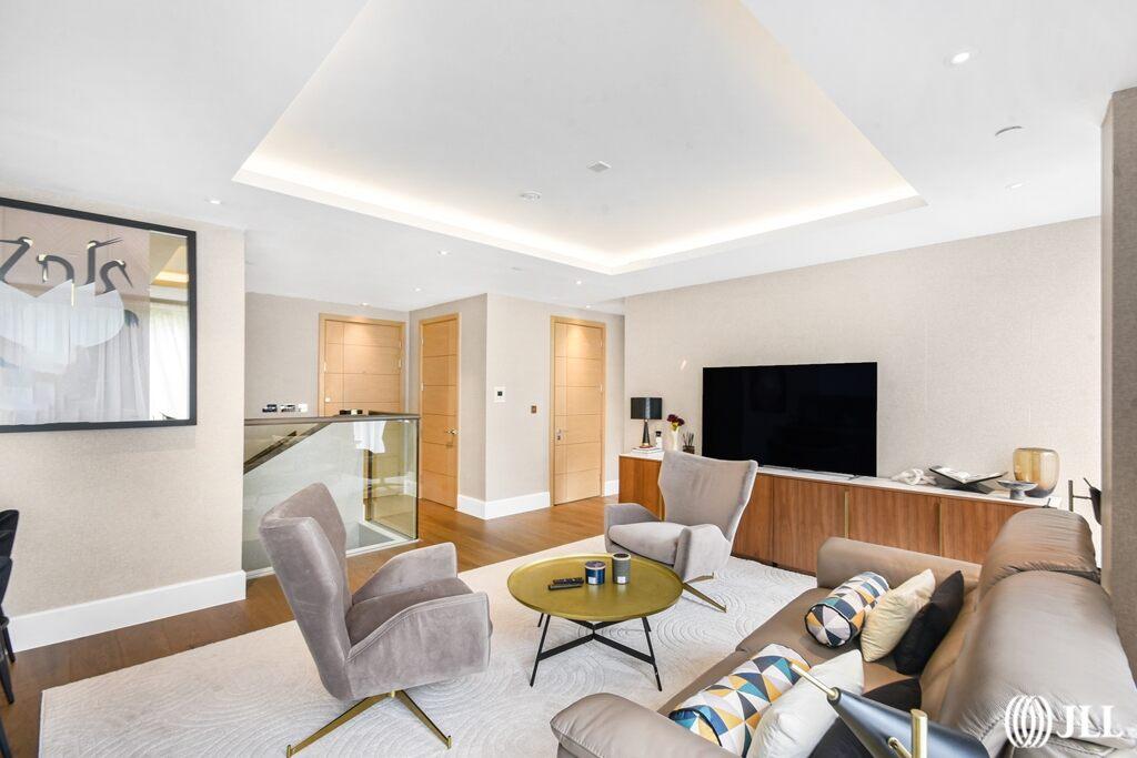 Benson House, Radnor Terrace London W14 3 bed flat for sale £2,125,000
