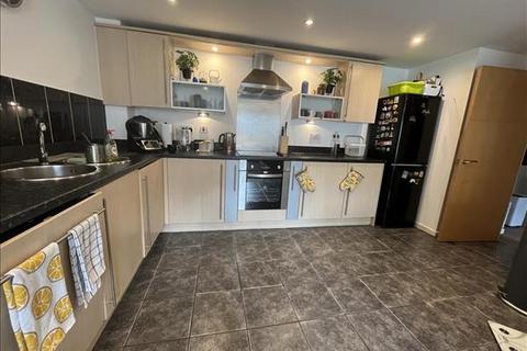 2 bedroom flat for sale, 2 Elmira Way, Manchester, Greater Manchester, M5