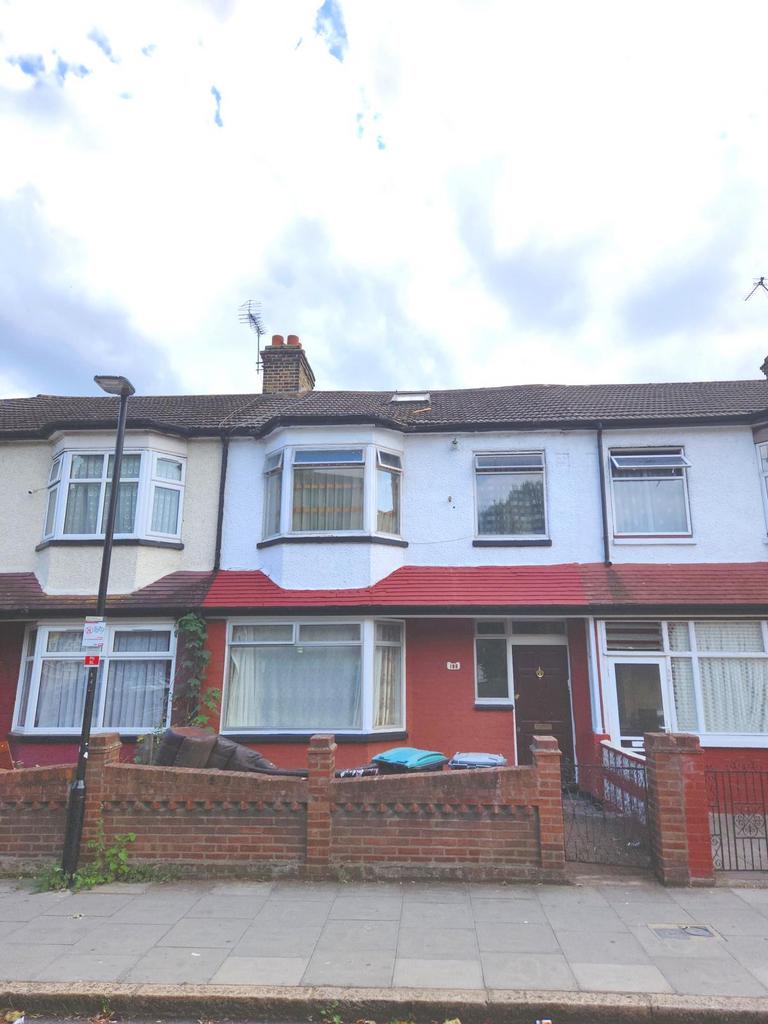 Three bedroom terraced house for sale in Tottenha