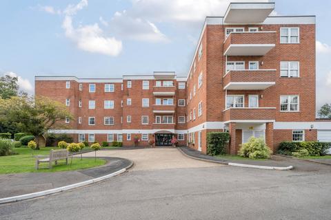 2 bedroom apartment to rent, Bulstrode Court, Gerrards Cross, SL9