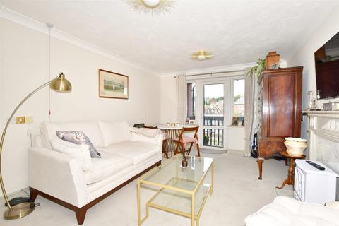 1 bedroom flat for sale, Queen Street, Arundel, West Sussex