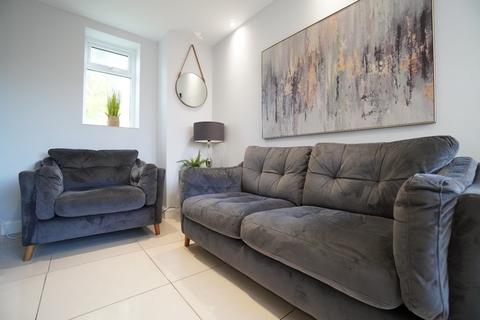 1 bedroom in a house share to rent, Selby Road, Whitkirk, Leeds, LS15