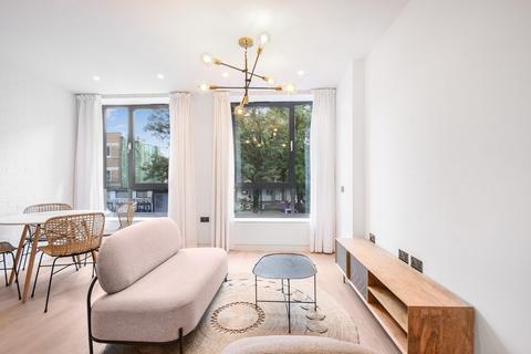 Flat 1, 93 Hackney Road, London, E2 8ET