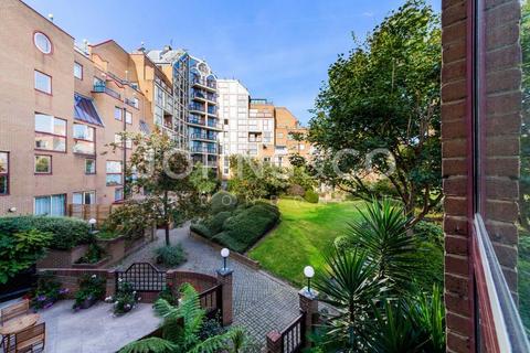 2 bedroom apartment to rent, Cape Yard, E1W