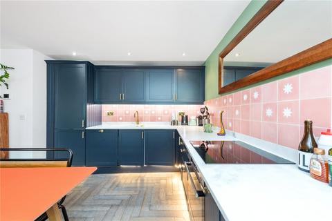 2 bedroom apartment to rent, Clapton Square, London, E5