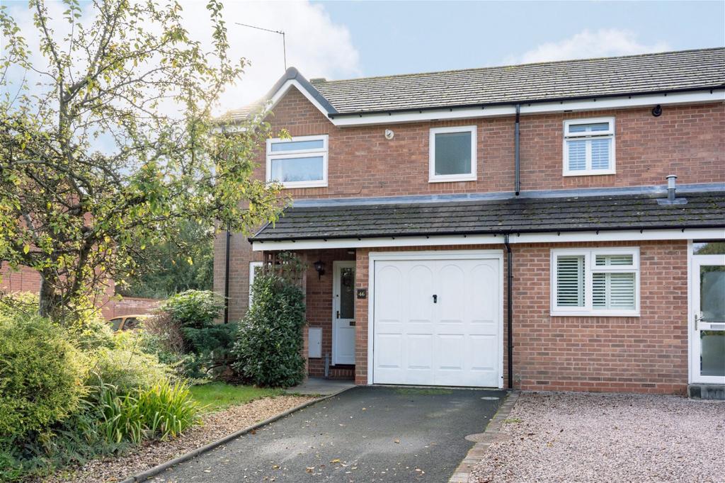 Bear Hill Drive, Alvechurch, B48 7RG 3 bed semidetached house for sale £325,000