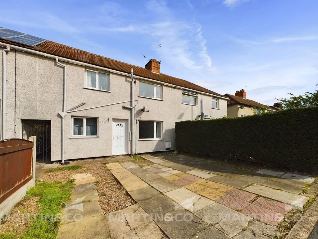 Lloyds Terrace, Dunscroft 3 bed semidetached house to rent £695 pcm