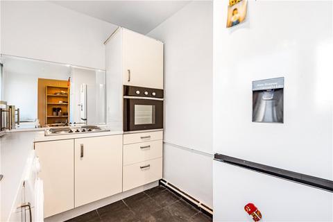 3 bedroom maisonette to rent, Guy Street, London, SE1