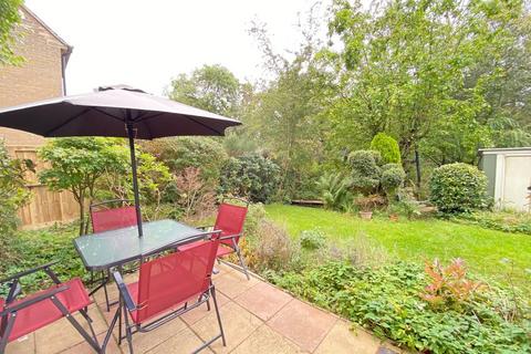 3 Broomfield, Birstwith, Harrogate, HG3 3AF