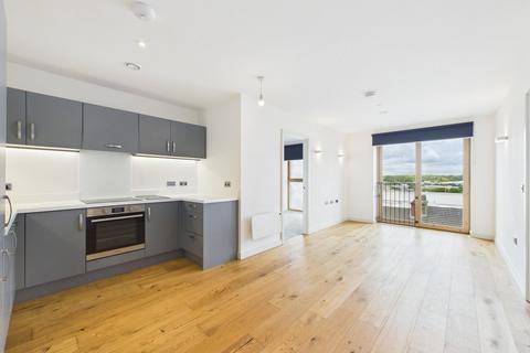 2 bedroom apartment to rent - Clayworks, Hanley