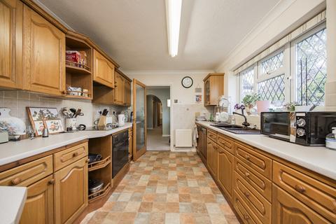 5 Bramble Croft, Crowborough, TN6 2RF