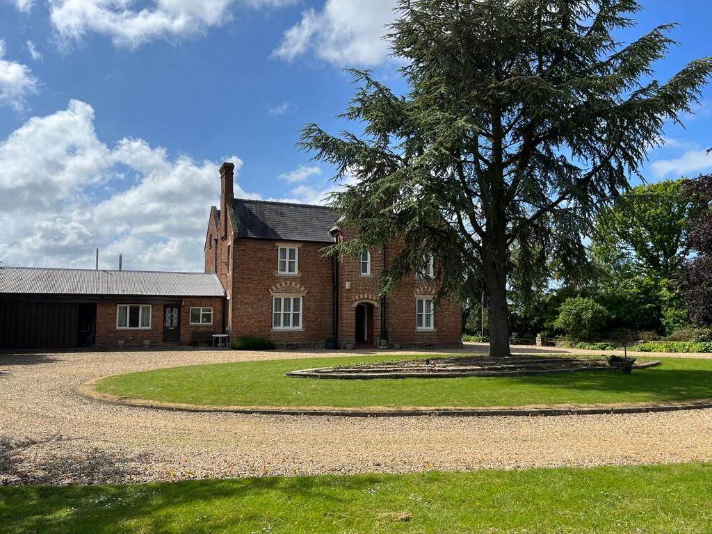 Holbeach St Johns 5 bed detached house for sale £850,000