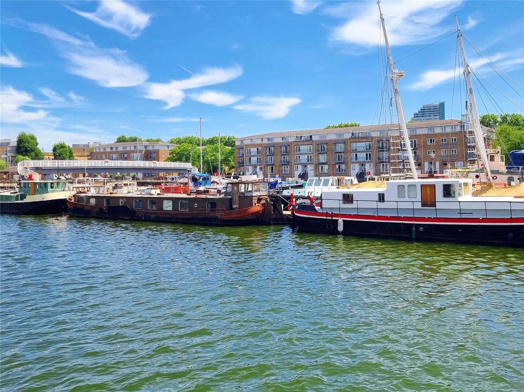 Rainbow Quay, Surrey Docks, SE16 1 bed apartment £1,850 pcm (£427 pw)