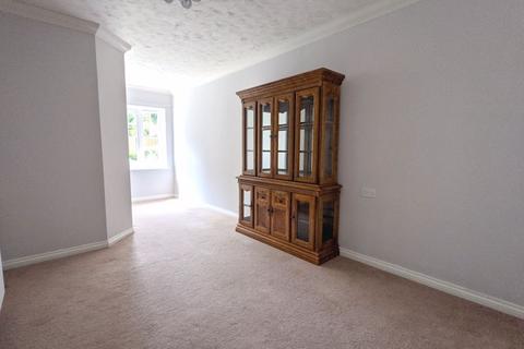 2 bedroom apartment for sale, Shipbourne Road, Tonbridge