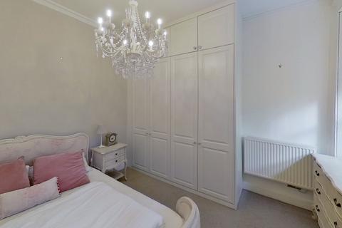 undefined, Cumberland Street, Edinburgh, EH3