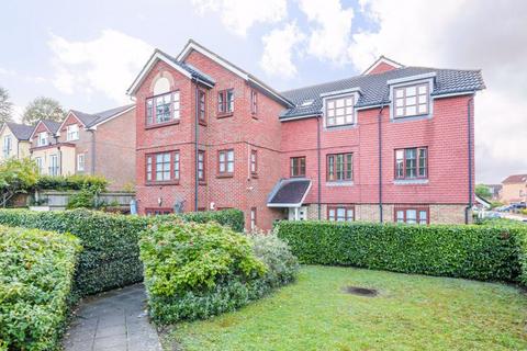 9 Allder Way, South Croydon, CR2 6JZ