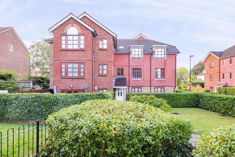 9 Allder Way, South Croydon, CR2 6JZ