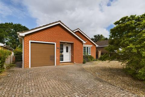 3 bedroom detached bungalow for sale, 1 Gorse Close, Woodhall Spa