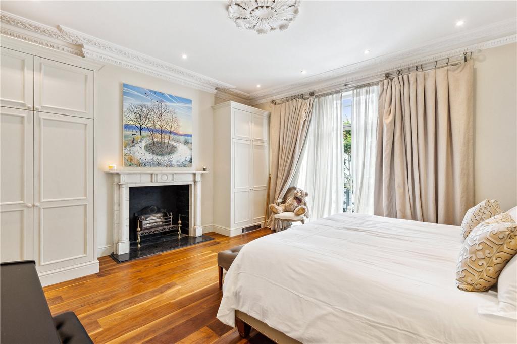 Principal Bedroom