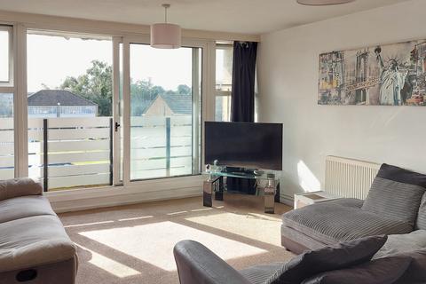 2 bedroom apartment for sale, Wendover Road, Havant PO9