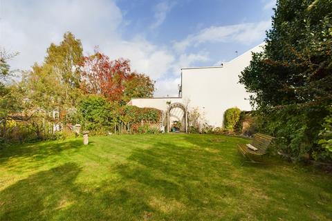 6 bedroom semi-detached house for sale - Carlton Street, Cheltenham, Gloucestershire, GL52