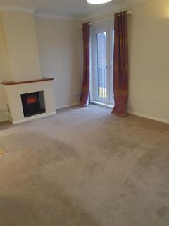 2 bedroom apartment to rent, Caudle Street, Henfield