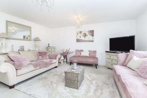 3 bedroom duplex for sale, Mill Lane, Bedford MK42