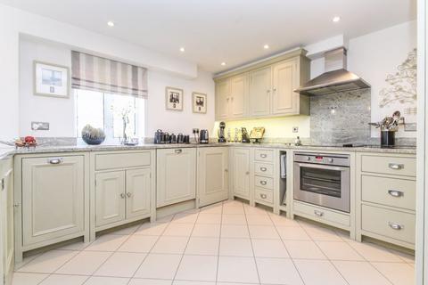 3 bedroom duplex for sale, Mill Lane, Bedford MK42