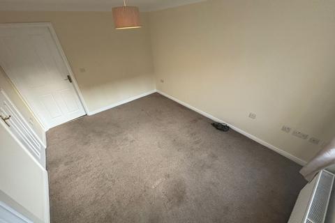 2 bedroom semi-detached house to rent, Edward Street, Wombwell
