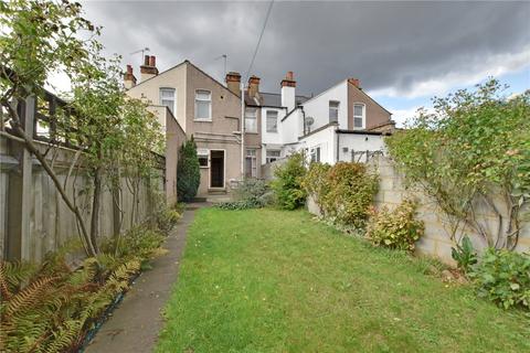 2 bedroom terraced house for sale - Fairthorn Villas, Felltram Way, Charlton, London, SE7
