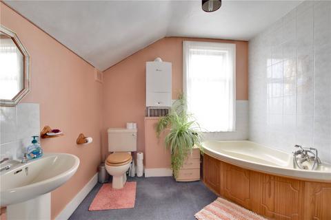 2 bedroom terraced house for sale - Fairthorn Villas, Felltram Way, Charlton, London, SE7