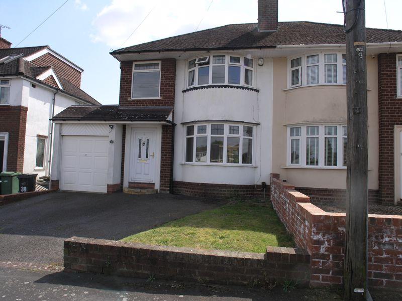 Poplar Road, Stourbridge DY8 3 bed semidetached house for sale £349,950