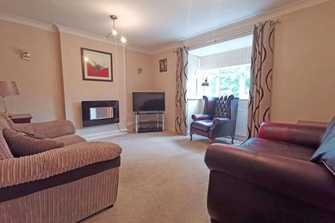 2 bedroom flat for sale, Redlake Road, Stourbridge DY9