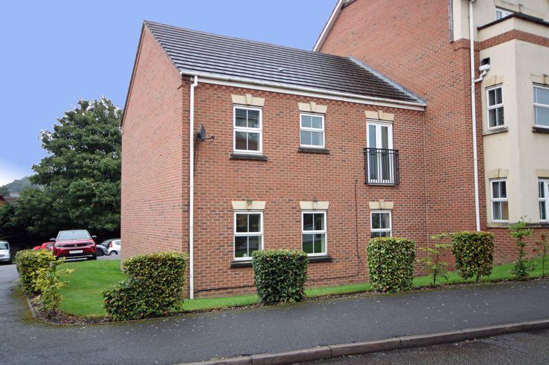 Newlands Close, Stourbridge DY9 3 bed end of terrace house for sale £