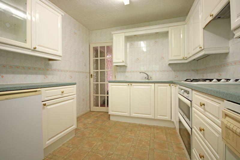 Hungerford Road, Stourbridge DY8 2 bed detached bungalow £299,950